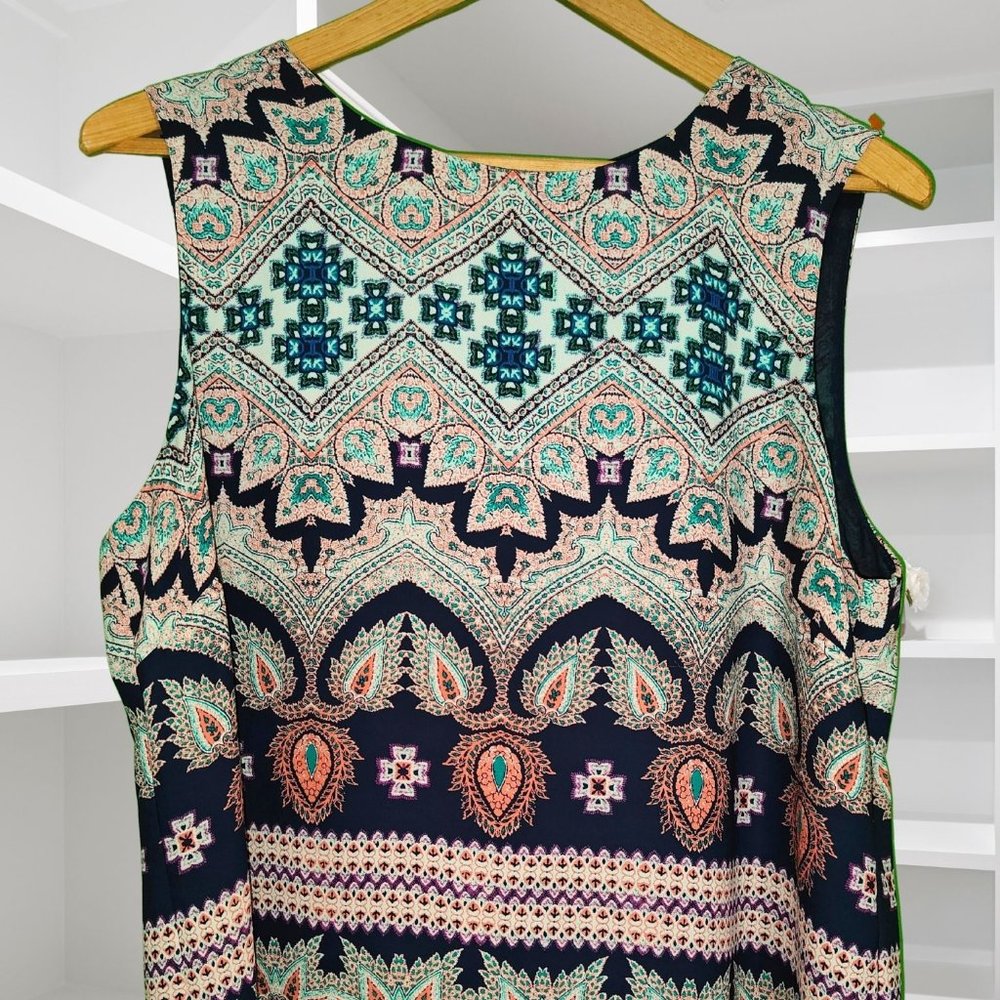 Rose & Olive Blue & Pink Sleeveless Paisley Pattern Blouse - Size XL